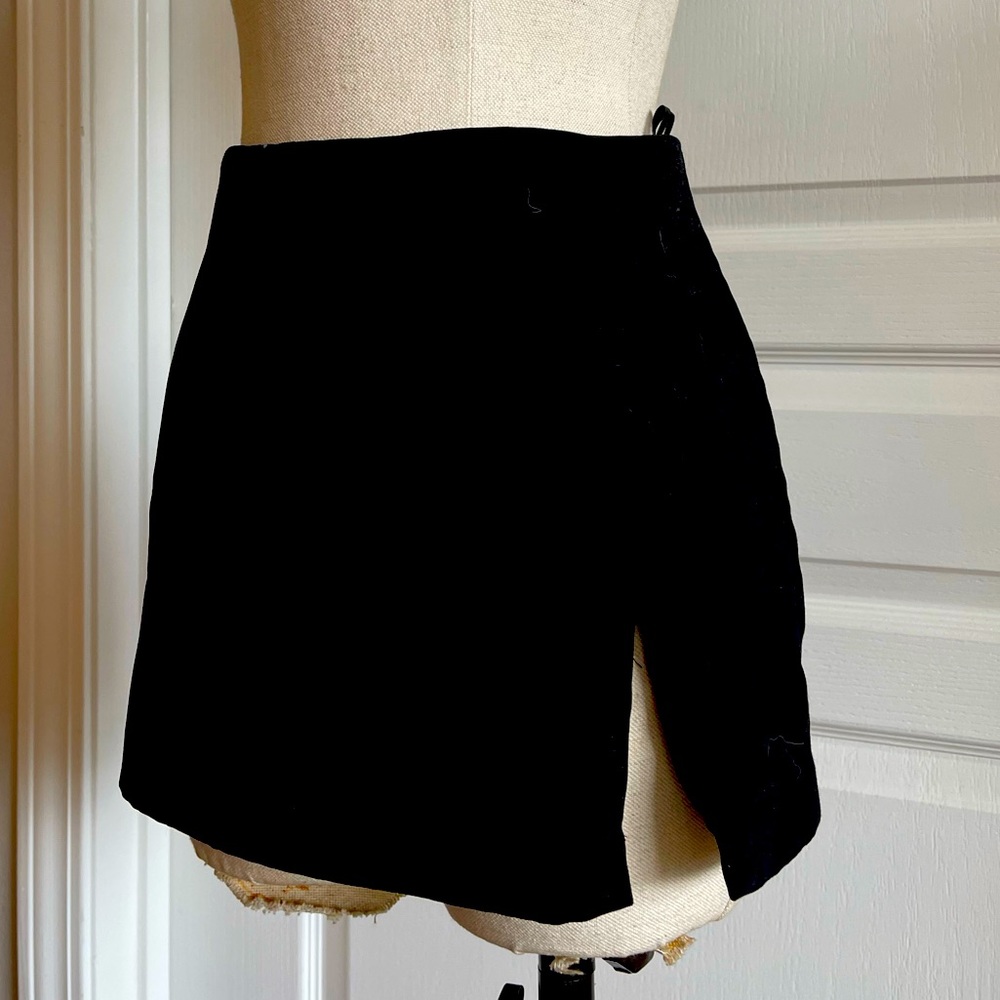 Amanda Uprichard Dale Skort - Black
